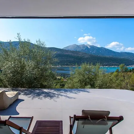 Theia Katokhorion (Lefkada)