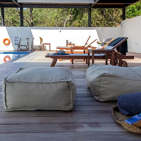Theia Villa