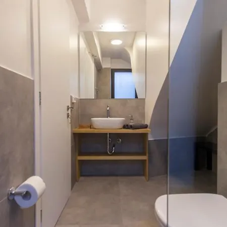 Villa Theia